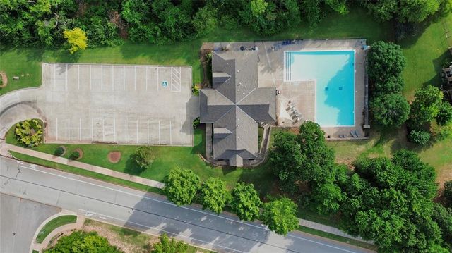 10404 Cherrywood Drive, Oklahoma City, OK 73151