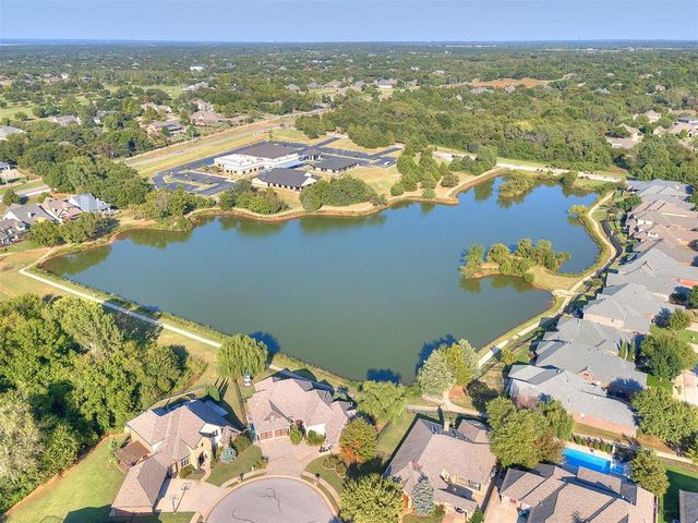 10404 Cherrywood Drive, Oklahoma City, OK 73151