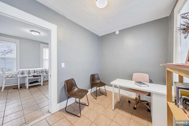 15 Leo Place, Lodi, NJ 07644