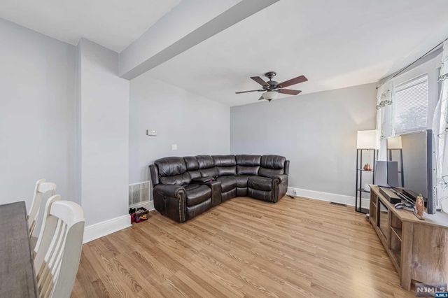15 Leo Place, Lodi, NJ 07644