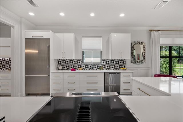 7835 LAKE JAMES BOULEVARD, Lakeland, FL 33810