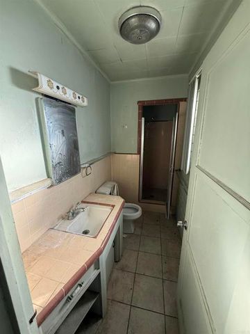 5252 Oak Park Drive, San Diego, CA 92105