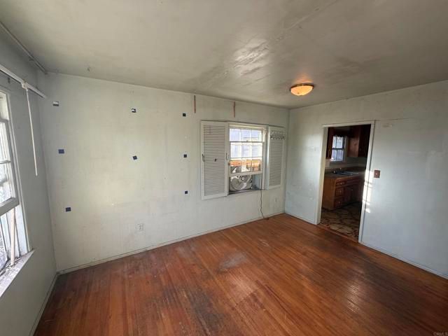 5252 Oak Park Drive, San Diego, CA 92105