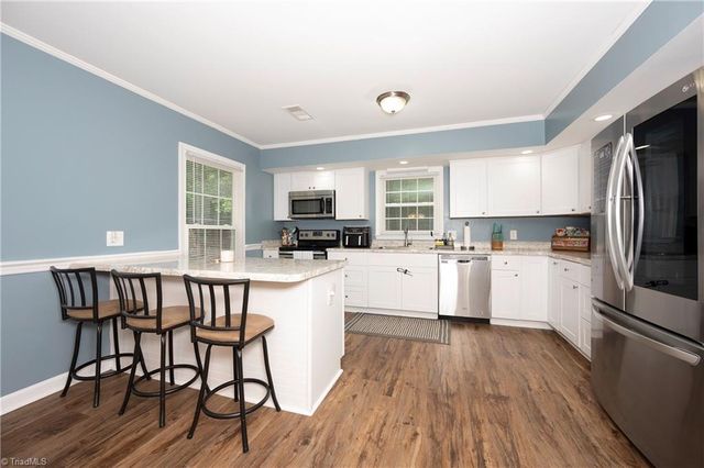6404 Walnut Cove Road, Walkertown, NC 27051