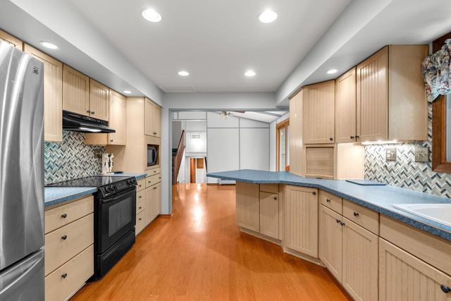N6219 Sunnyside Road, Green Lake, WI 54941