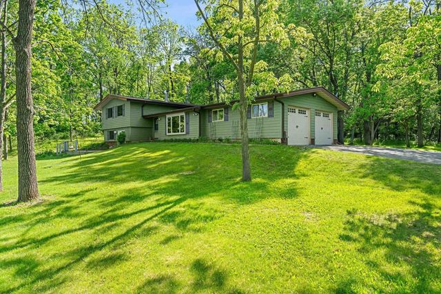 N6219 Sunnyside Road, Green Lake, WI 54941