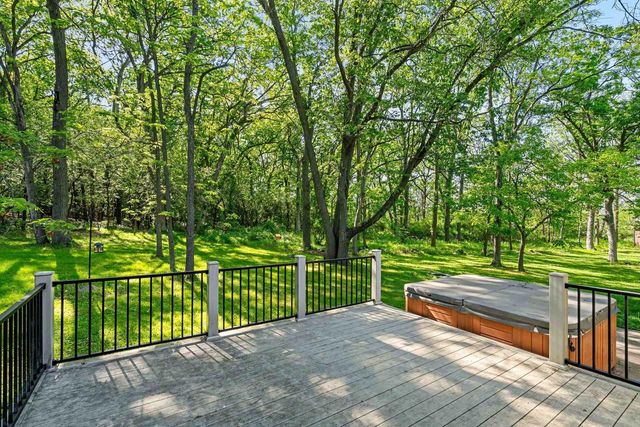 N6219 Sunnyside Road, Green Lake, WI 54941