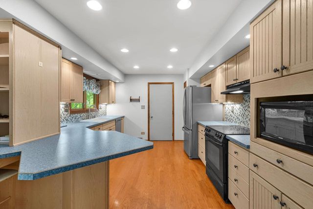 N6219 Sunnyside Road, Green Lake, WI 54941