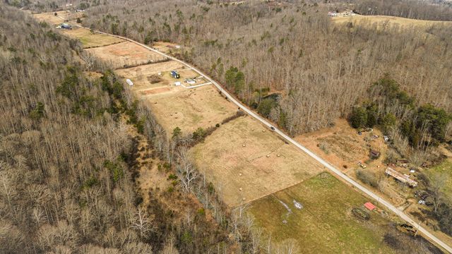 999 Tar Kiln Road, Brodhead, KY 40409