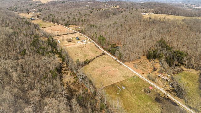 999 Tar Kiln Road, Brodhead, KY 40409