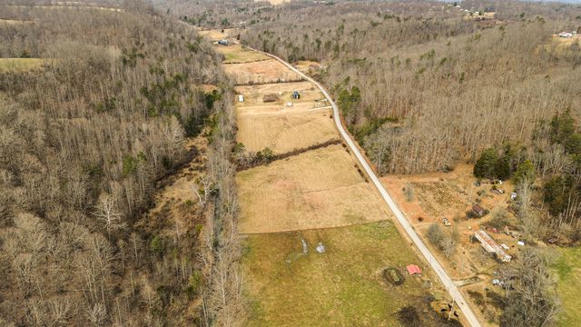 999 Tar Kiln Road, Brodhead, KY 40409