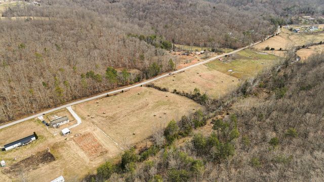 999 Tar Kiln Road, Brodhead, KY 40409