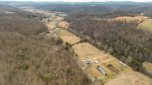 999 Tar Kiln Road, Brodhead, KY 40409