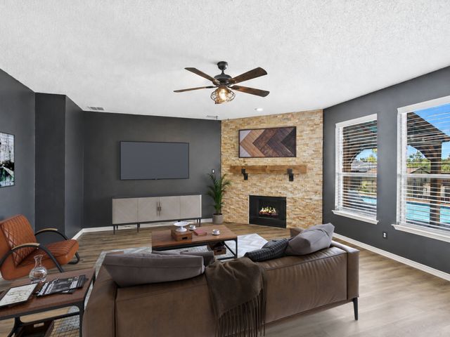 4013 Standridge Drive, The Colony, TX 75056