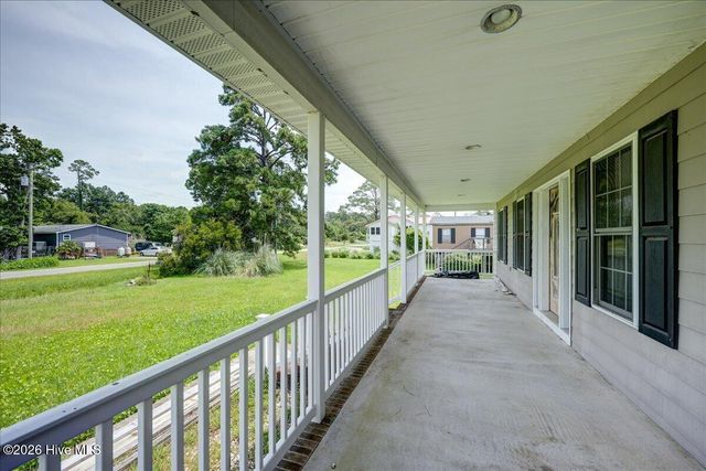 773 Old Pamlico Beach Road W, Belhaven, NC 27810