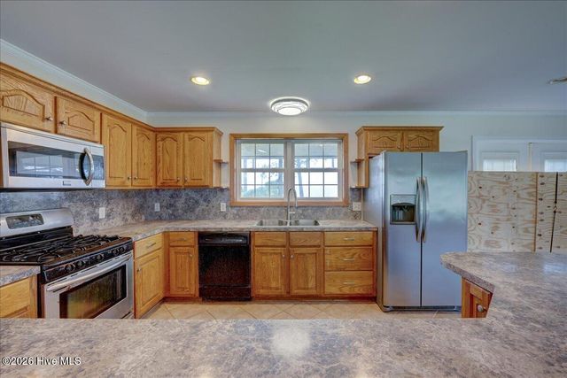 773 Old Pamlico Beach Road W, Belhaven, NC 27810
