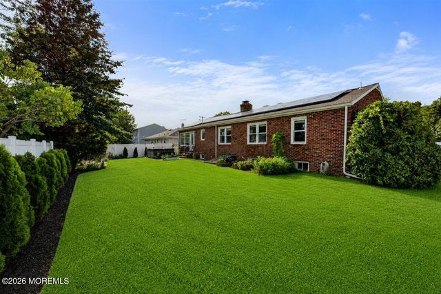 67 Morris Avenue, Edison, NJ 08837