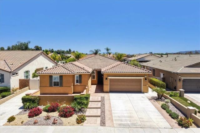 26346 Delca Lane, Wildomar, CA 92595