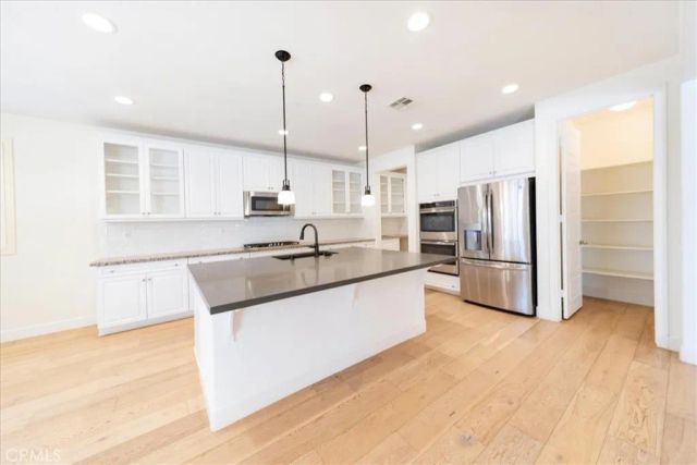 26346 Delca Lane, Wildomar, CA 92595