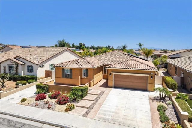 26346 Delca Lane, Wildomar, CA 92595
