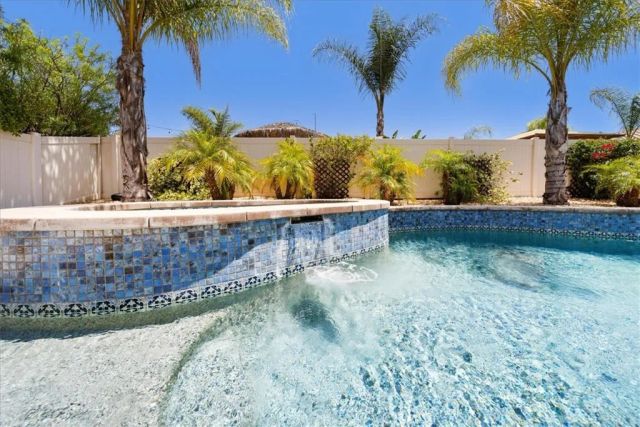 26346 Delca Lane, Wildomar, CA 92595