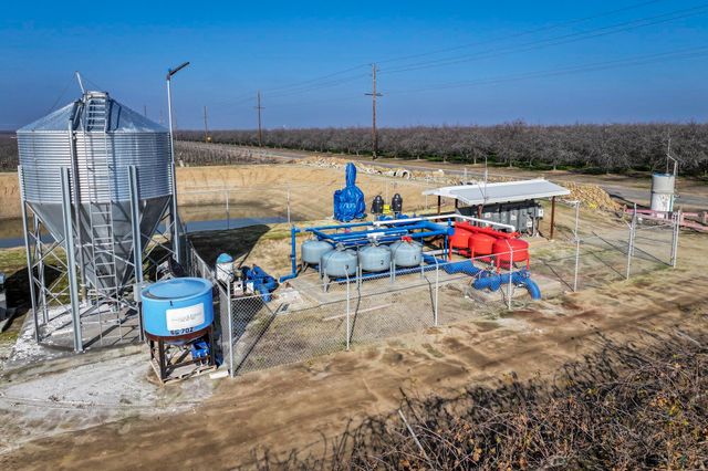 Avenue 56, Earlimart, CA 93219