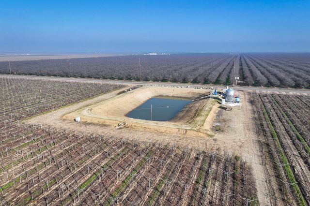 Avenue 56, Earlimart, CA 93219