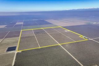 Avenue 56, Earlimart, CA 93219