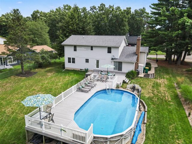 8330 Valleywood Lane, Portage, MI 49024
