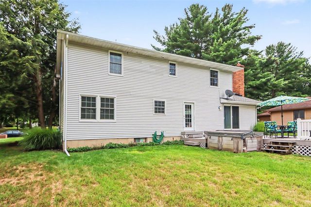 8330 Valleywood Lane, Portage, MI 49024