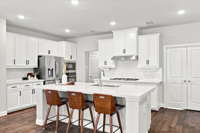 106 Settlers Way, Euless, TX 76040