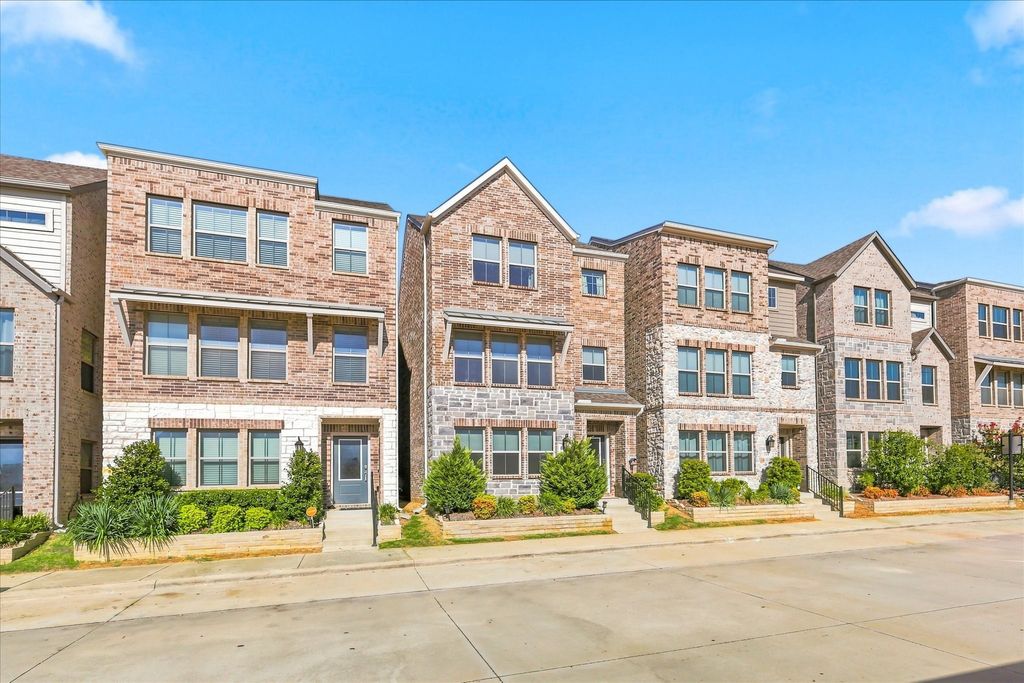 106 Settlers Way, Euless, TX 76040