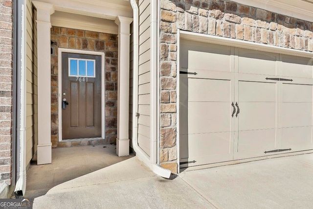 7641 Squire Court, Fairburn, GA 30213