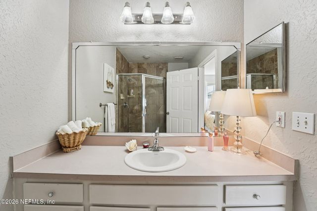 1701 THE GREENS Way 212, Jacksonville Beach, FL 32250