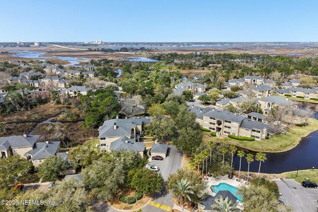 1701 THE GREENS Way 212, Jacksonville Beach, FL 32250
