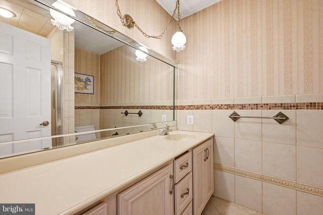 13 ALTON AVE, Voorhees, NJ 08043