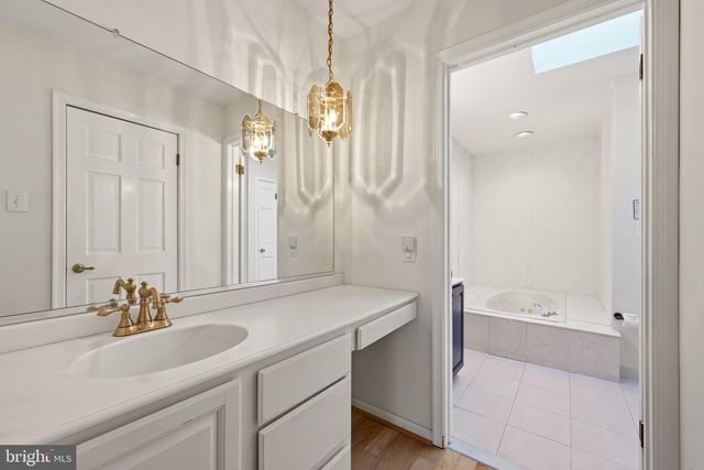 13 ALTON AVE, Voorhees, NJ 08043