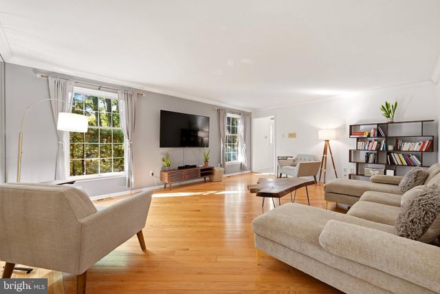 13 ALTON AVE, Voorhees, NJ 08043