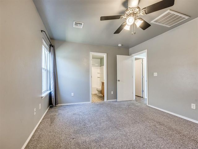 609 Linden Lane, Mustang, OK 73064