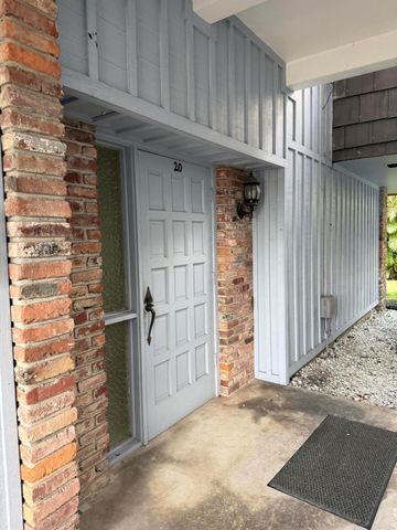 419 Pine Tree Court 20, Atlantis, FL 33462