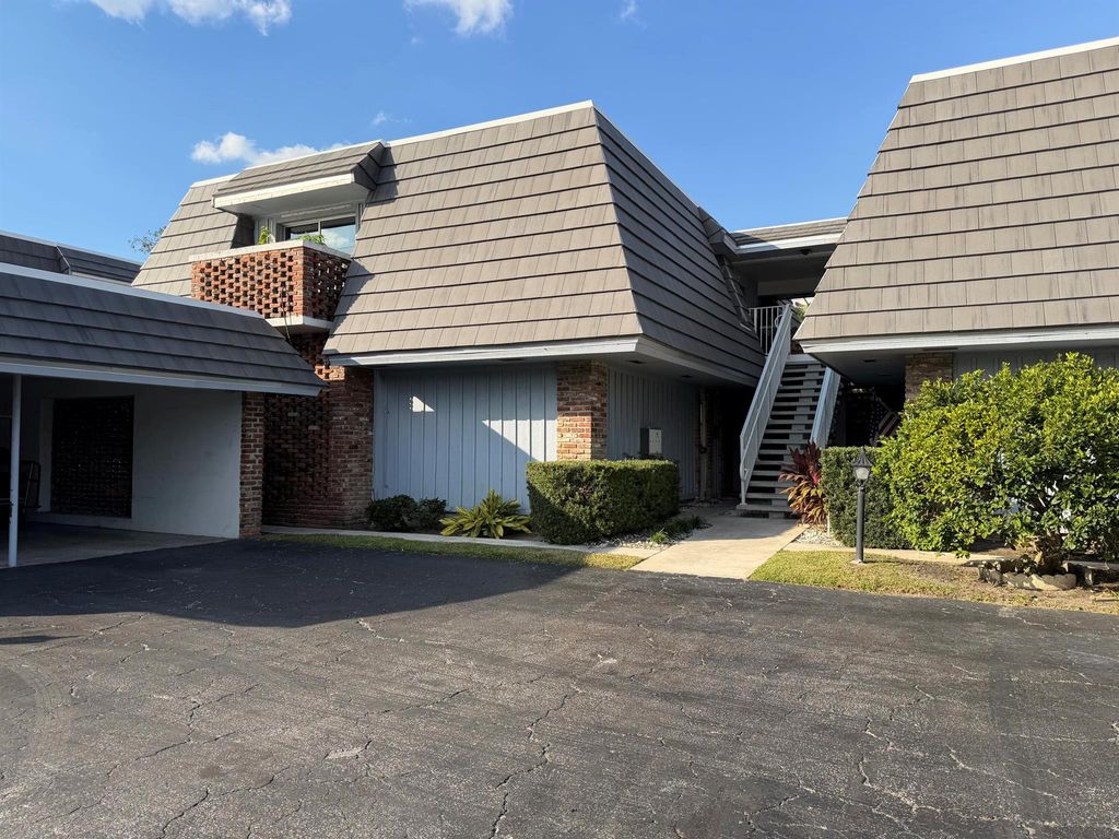 419 Pine Tree Court 20, Atlantis, FL 33462