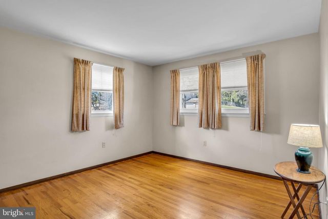 3915 SULLIVAN ST, Mechanicsburg, PA 17050