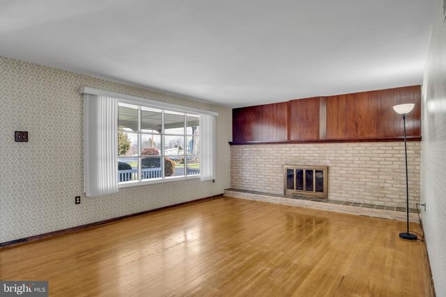 3915 SULLIVAN ST, Mechanicsburg, PA 17050