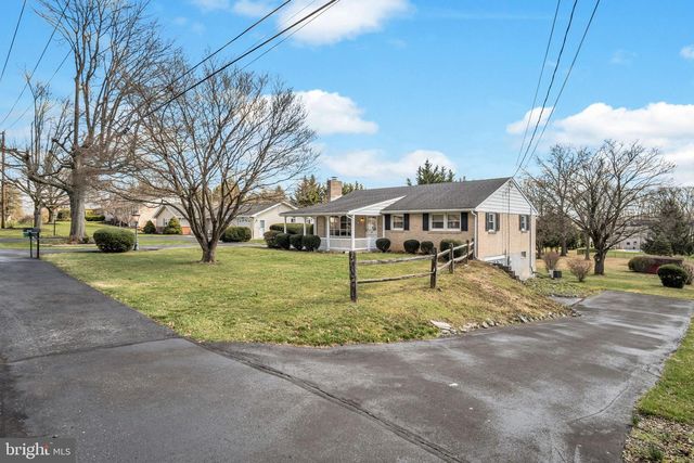 3915 SULLIVAN ST, Mechanicsburg, PA 17050