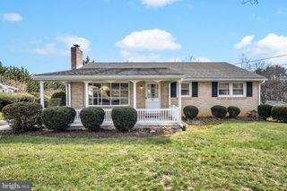 3915 SULLIVAN ST, Mechanicsburg, PA 17050