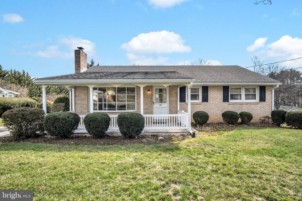 3915 SULLIVAN ST, Mechanicsburg, PA 17050