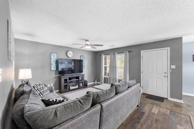 1218 Meadows Drive, Benton, AR 72019