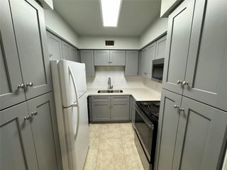 2600 Bellefontaine A14 Street A14, Houston, TX 77025