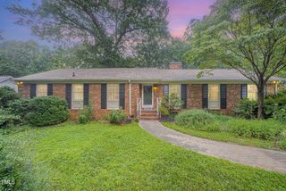 2425 Wentworth Street, Raleigh, NC 27612