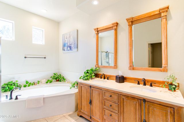 225 COLINAS --, Sedona, AZ 86351